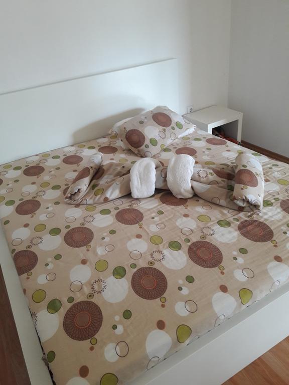 Slanchevata Kashta Hotel Krushuna Bagian luar foto