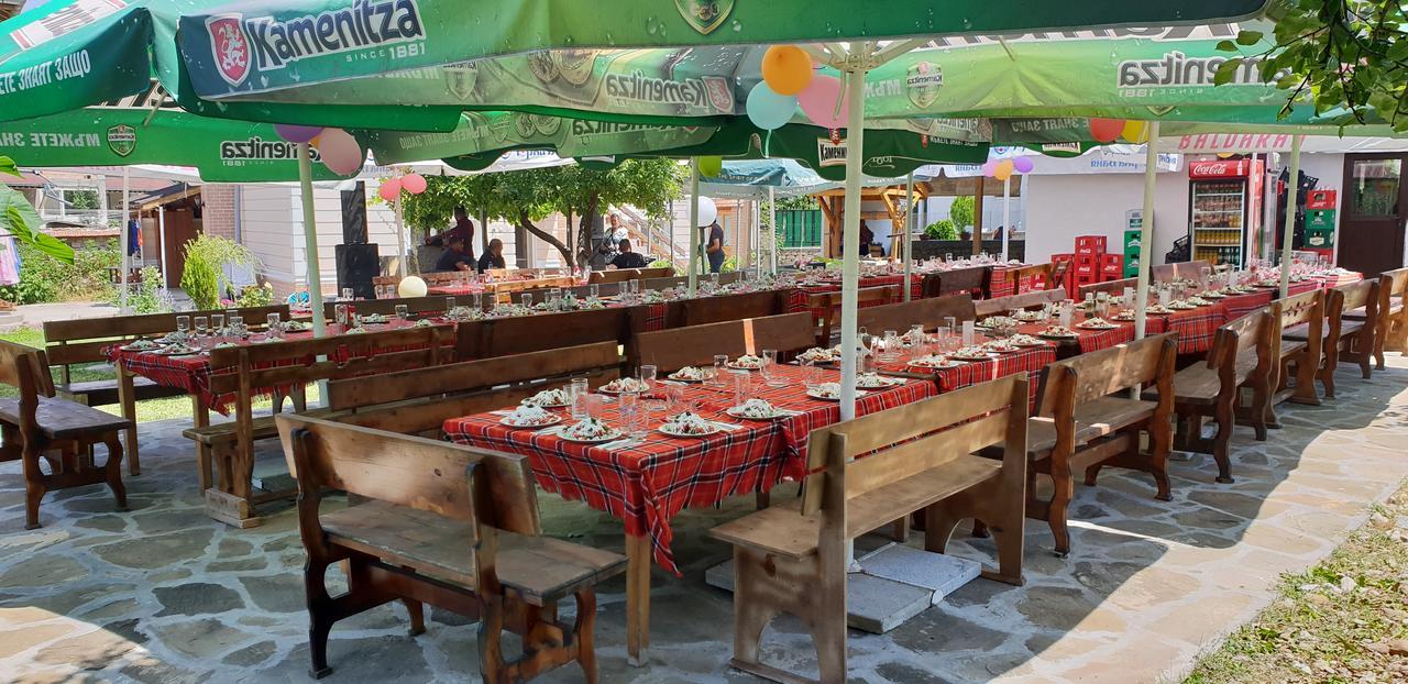 Slanchevata Kashta Hotel Krushuna Bagian luar foto